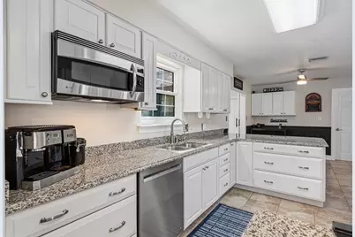 21 Neptune Drive, Mary Esther, FL 32569 - Photo 22