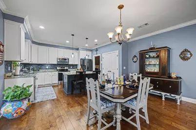 584 Falcon Trail, Niceville, FL 32578 - Photo 8