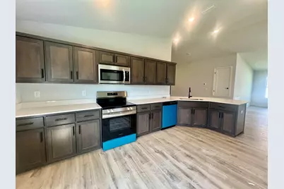 5310 Hidden Pines Circle, Milton, FL 32583 - Photo 10