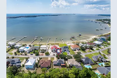 159 Shore Line Drive, Mary Esther, FL 32569 - Photo 1