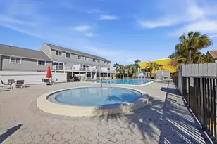 940 E Hwy 98, Destin, FL 32541 - Photo 52