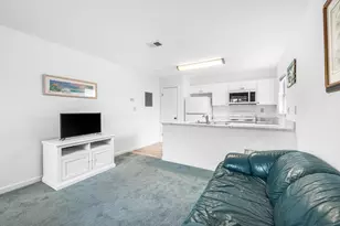 1430 Tina Dr, Navarre, FL 32566 - Photo 8