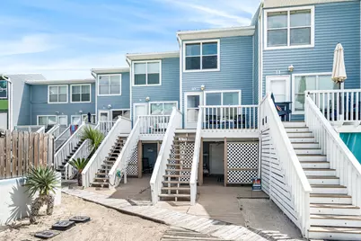 1430 Tina Drive #APT 10, Navarre, FL 32566 - Photo 1