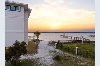 1468 Bermuda Drive, Navarre, FL 32566 - Photo 6