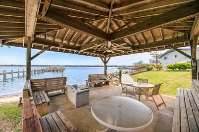 439 Waterway Lane, Fort Walton Beach, FL 32547 - Photo 2