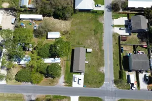 2416 Dorothy Ave, Panama City Beach, FL 32408 - Photo 22
