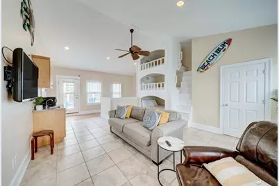 7428 Thomas Drive, Panama City Beach, FL 32408 - Photo 30