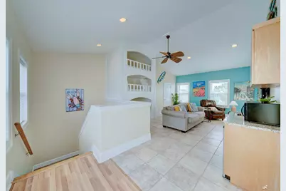7428 Thomas Drive, Panama City Beach, FL 32408 - Photo 28