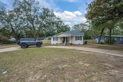 255 Edge Avenue, Valparaiso, FL 32580 - Photo 2