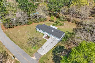 374 Pinewood Dr, Defuniak Springs, FL 32433 - Photo 8