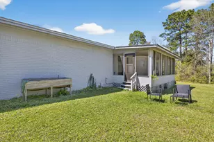 374 Pinewood Dr, Defuniak Springs, FL 32433 - Photo 58