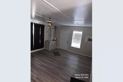 697 E Long Drive, Crestview, FL 32539 - Photo 10