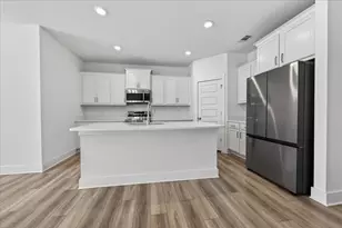 210 Lyla Ln, Crestview, FL 32539 - Photo 14