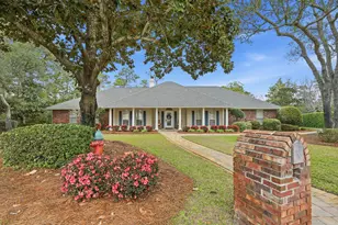 4397 Windrush Dr, Niceville, FL 32578 - Photo 1