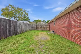 4437 Southminster Cir, Niceville, FL 32578 - Photo 4