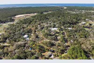 211 Carol Drive, Freeport, FL 32439 - Photo 2