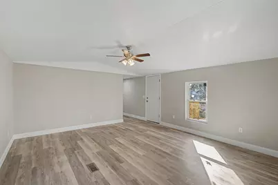 512 W Bach Drive, Defuniak Springs, FL 32433 - Photo 8