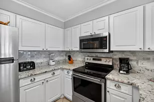 1002 Hwy 98, Destin, FL 32541 - Photo 8
