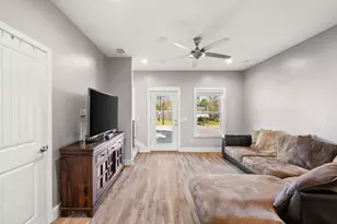 8617 Marlin Pl, Panama City Beach, FL 32408 - Photo 4