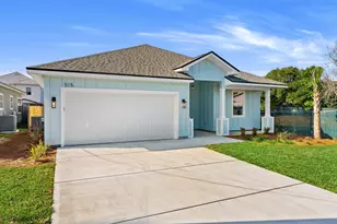 515 Pinetree Dr, Panama City Beach, FL 32413 - Photo 1