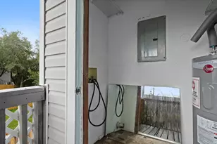 1301 Redwood Ln, Gulf Breeze, FL 32563 - Photo 14