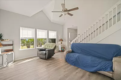 409 NW Adam Street, Fort Walton Beach, FL 32548 - Photo 4