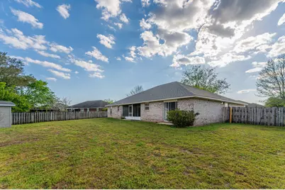 654 Brunson Street, Crestview, FL 32536 - Photo 50