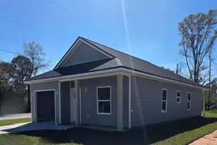 1209 Gordon Ave, Pensacola, FL 32507 - Photo 2