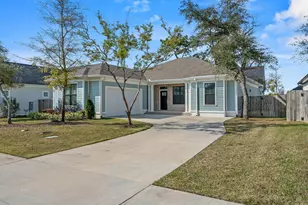 305 Sweet Basil Ln, Niceville, FL 32578 - Photo 1