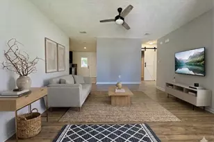 556 Lee Ave, Crestview, FL 32539 - Photo 2
