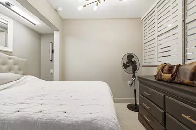 215 E Live Oak Avenue #A, Defuniak Springs, FL 32435 - Photo 8