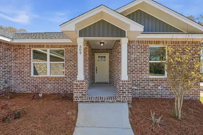 309 Gil Ava Street, Crestview, FL 32536 - Photo 4