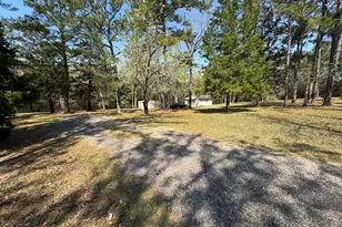 486 Pleasant Ridge Rd, Defuniak Springs, FL 32435 - Photo 1
