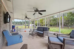 4237 Melton Rd, Milton, FL 32583 - Photo 34