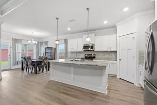 1928 Cambridge Park Dr, Gulf Breeze, FL 32563 - Photo 10