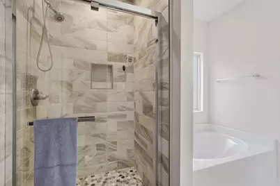 1928 Cambridge Park Drive, Gulf Breeze, FL 32563 - Photo 18