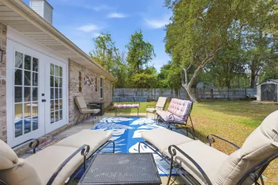 6910 Calle De Amigo, Navarre, FL 32566 - Photo 24