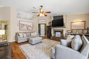 6910 Calle De Amigo, Navarre, FL 32566 - Photo 12