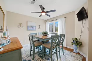 6910 Calle De Amigo, Navarre, FL 32566 - Photo 4
