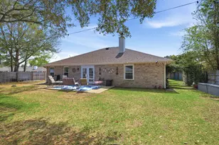 6910 Calle De Amigo, Navarre, FL 32566 - Photo 26
