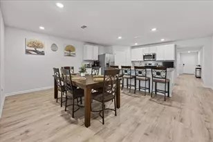 6320 Burrow Ln, Pensacola, FL 32526 - Photo 2