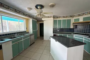 22121 Hwy 331, Paxton, FL 32567 - Photo 6