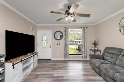 116 SW Cowrie Avenue, Fort Walton Beach, FL 32548 - Photo 4