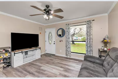 116 SW Cowrie Avenue, Fort Walton Beach, FL 32548 - Photo 6