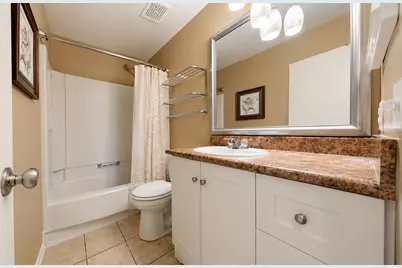 2303 W Michigan Avenue #E-8, Pensacola, FL 32526 - Photo 10