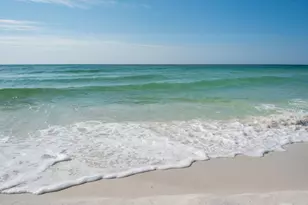 1477 Seaside Cir, Navarre, FL 32566 - Photo 2