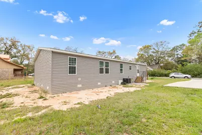 910 N Lloyd Street, Crestview, FL 32536 - Photo 30