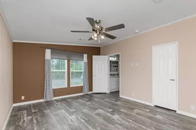 910 N Lloyd Street, Crestview, FL 32536 - Photo 12