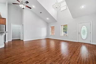 3087 Zach Ave, Crestview, FL 32536 - Photo 6