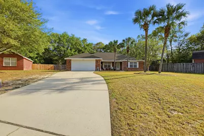 2182 Hagood Loop, Crestview, FL 32536 - Photo 1